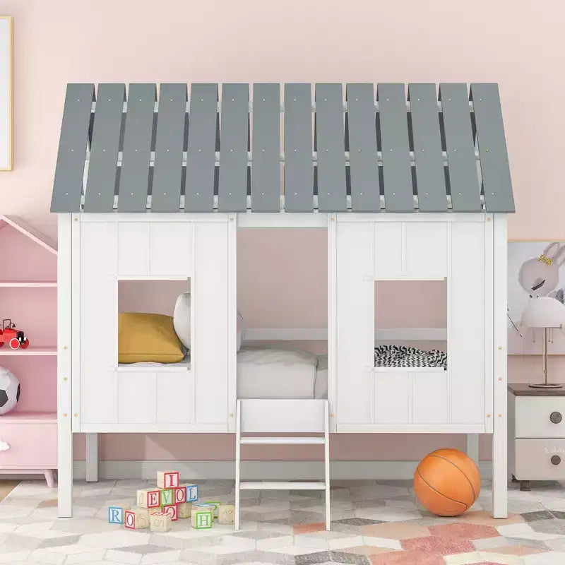 Lit cabane bas en forme de maison avec toit et deux fenêtres avant, taille jumeau, 204,2 cm L x 114,8 cm l x 181,4 cm H - Blanc