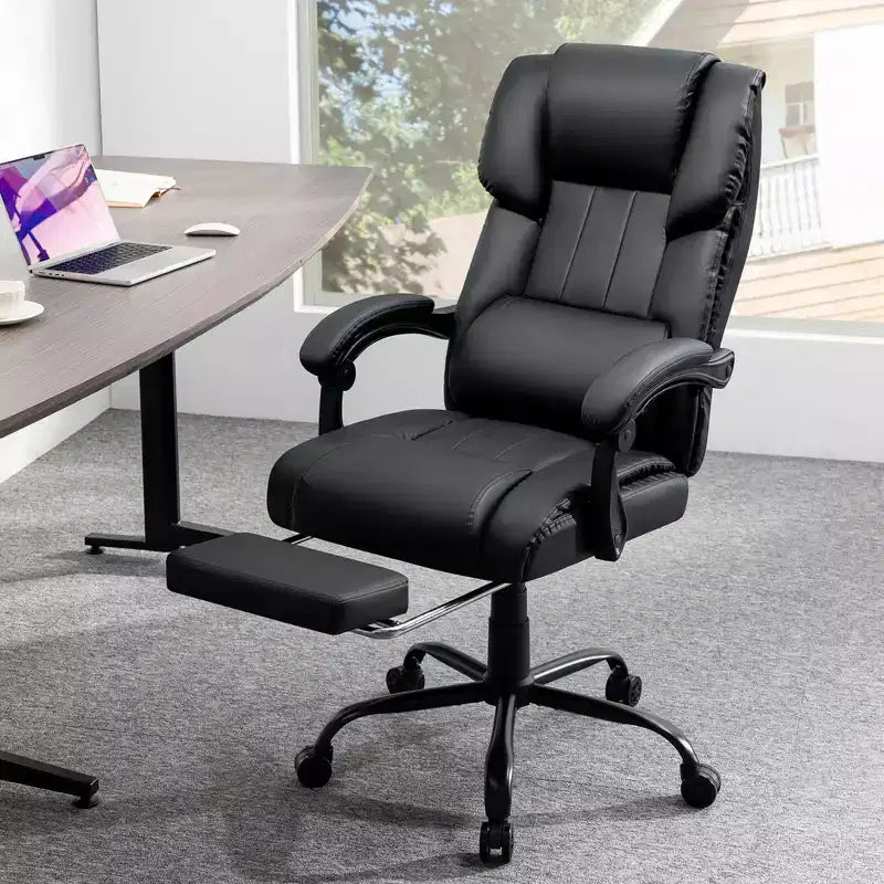 Fauteuil de bureau de direction massant et chauffant avec accoudoirs réglables, repose-pieds et dossier inclinable